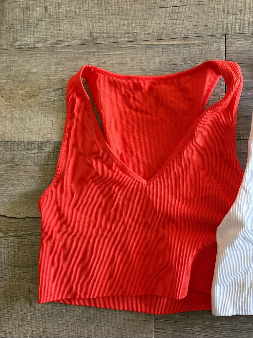 Red and White Ribbed Tank Tops - Picture 2 of 3